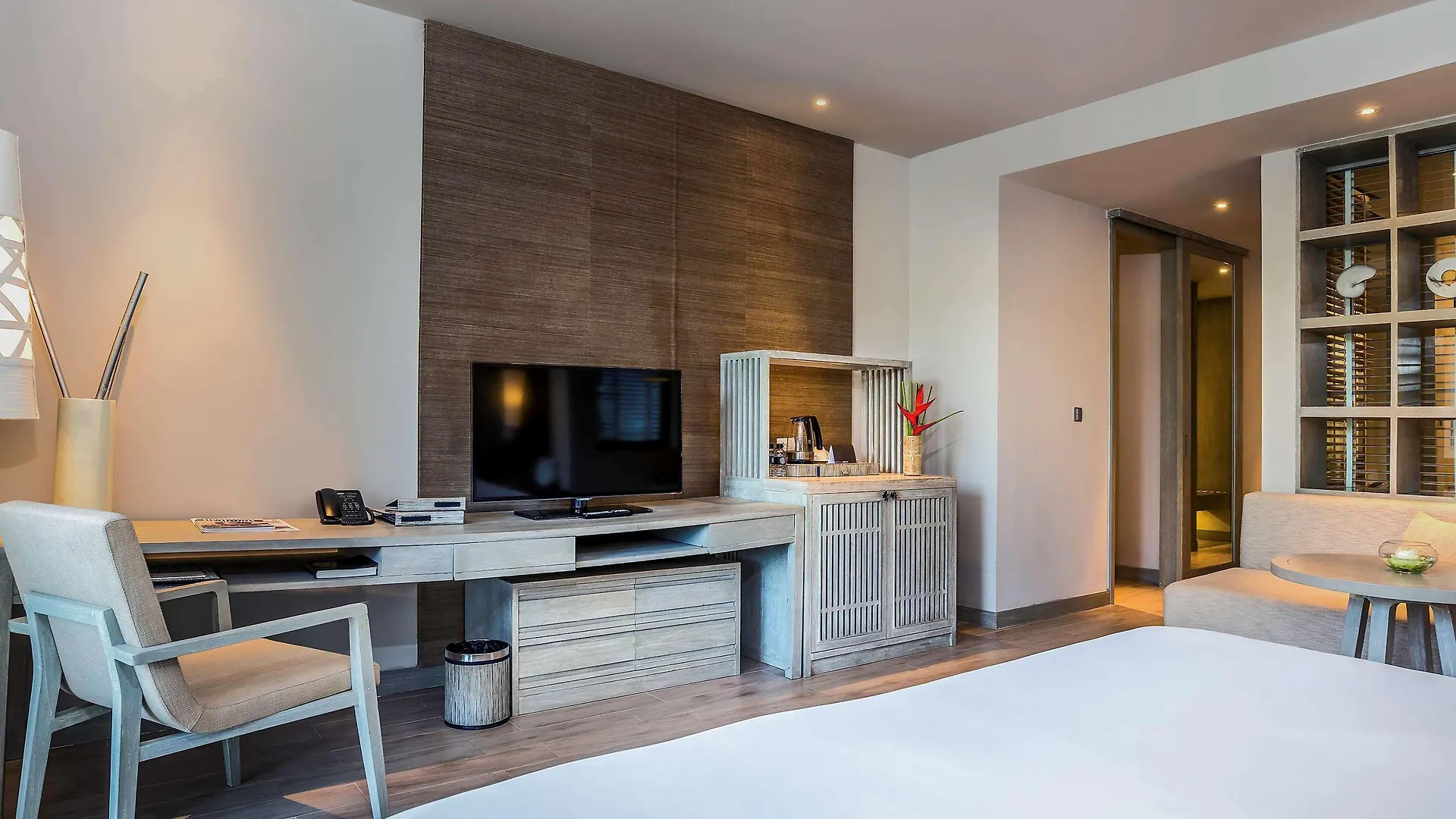 Pullman Phuket Arcadia Naithon Beach 5*, Най-Тон-Бич